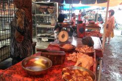 Jelang Ramadan, Harga Daging Ayam di Merangin Naik Rp38.000/Kg
