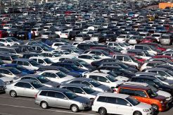 Penjualan Mobil Listrik dan Sedan Buatan China Melejit