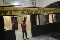 Redam Emosi Massa, Ratusan Personel Amankan Polsek Bayah