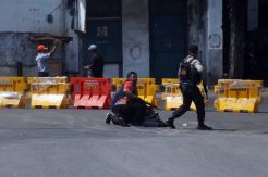 Polisi Tembak Mati 4 Orang Terkait Teror Bom di Jatim