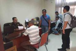 Dua Pelaku Ujaran Kebencian Diserahkan ke Kejari Sorong