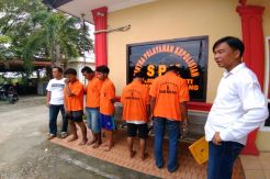 Lima Perampok dan Penodong Sopir Truk Dibekuk Polisi