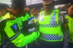 Antisipasi Teror, Polisi di Jabar Dilengkapi Rompi Khusus Anti Tikam