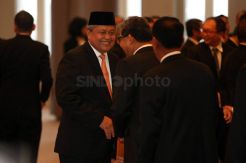Bankir Berharap Perry Bisa Membuat Ekonomi Membaik