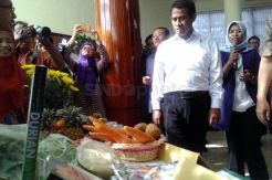 Amran Ajak Perguruan Tinggi Terlibat Majukan Pertanian