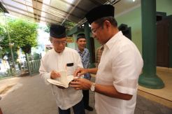 Bazar Rakyat dan Wakaf...