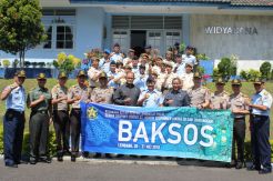Isi Ramadhan, Siswa Sespim Polri-TNI Gelar Bazar Sembako Murah