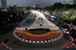 Baru Dioperasikan, Underpass Mampang-Kuningan Sudah Berlubang