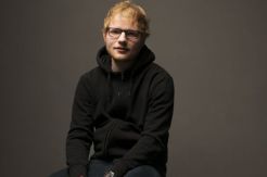 Kisah Perjalanan Hidup Ed Sheeran Dijadikan Sebuah Buku