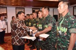 Borong Lomba AASAM di Australia, Pindad Hadiahi Penembak Rp1,2 M