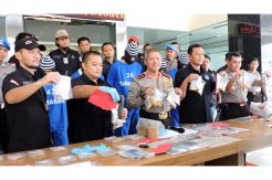 Perampok 30 Kg Emas Dibekuk, Polisi Sita Barang Bukti Senilai Rp4,7 Miliar