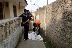 Geger! Bungkusan Dikira Sampah Ternyata Mayat Anak Kecil