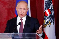 Putin Puji Keberanian Trump Bertemu dengan Jong-un