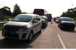 Tabrakan Beruntun 6 Kendaraan di Tol Cipali