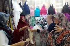 Desainer Muda Dipacu Jadi Pelaku Usaha Rintisan Sektor Fashion