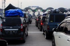 Cipali Padat, Antrean Panjang Terjadi di Gerbang Tol Palimanan