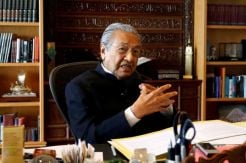 Di Jepang, Mahathir Mohamad Singgung Proton Dibeli China