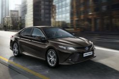 Toyota Camry Hybrid 2018 Bakal Wara-Wiri di Eropa