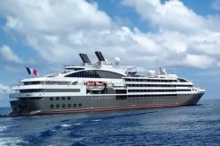 Kapal Pesiar Prancis Ajak Turis Saksikan Pesona Sulawesi Utara