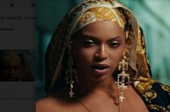 Beyonce Pakai Anting Rancangan Rinaldy Yunardi