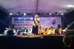 Pasangan Hadist Tutup dan Buka Kegiatan Kampanye dengan Istigasah