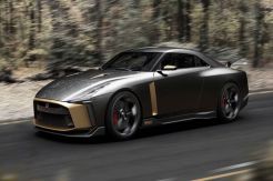 Gendong Mesin Baru, Nissan GT-R Facelift Mulai Melesat di Hutan