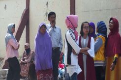 Tanya Kasus Perkosaan Bocah 7 Tahun, Puluhan Warga Datangi Polres