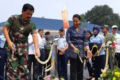 Serah Terima Kompleks Rumah Dinas TNI AU, Menteri Rini: Bukti Proyek Kereta Cepat Berjalan Baik