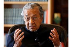 Malaysia Bekukan 408...