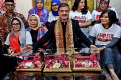 Ini Alasan Capres Sam Aliano Pilih Veronika Tan daripada Artis