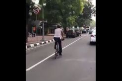 Hadiri Rapat di Kemenhub, Kakorlantas Irjen Royke Gowes Sepeda