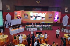 Raih 1.394.438 Suara,...
