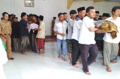 Isak Tangis Warnai Pemakaman Tiga Siswa Sanggar Tari yang Tergulung Ombak