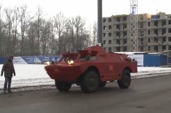 Taksi Tank Berwarna Centil Mulai Berseliweran di Jerman