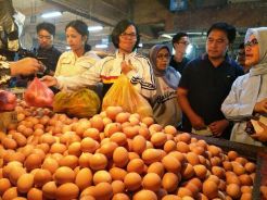 Harga Daging dan Telur Ayam di Kota Bandung Terus Naik