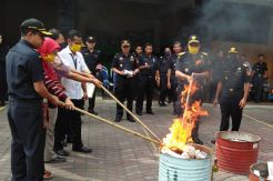 Bea Cukai Yogyakarta Musnakan Ribuan Miras, Rokok, dan Barang Ilegal