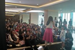 Audisi Indonesian Idol...