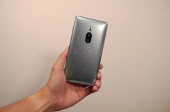 Sony Xperia XZ2 Premium Bukan Ponsel Pintar Biasa