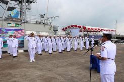 Mayor Laut Arizona Jabat Komandan KRI Barakuda l-633