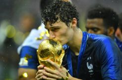 Spurs Patah Hati, Pavard Mantap ke Bayern