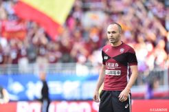 Debut Iniesta dan Torres di Jepang Berakhir dengan Kekalahan