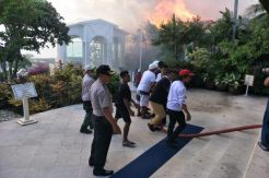 14 Vila di Kuta Ludes Terbakar