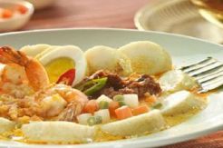 Yuk, Coba Sensasi Lontong Kare Seafood