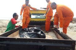 6 Hari Hilang, Jasad Nelayan Lebak Ditemukan Tersangkut Karang