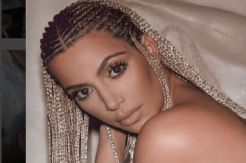 Produk Parfum Kim Kardashian...