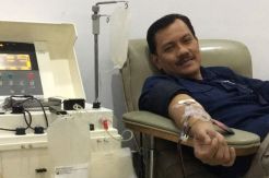 Salut! Polisi Berpangkat AKBP Ini Sudah 105 Kali Donorkan Darah