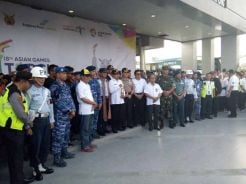 Suasana Penyambutan Obor Asian Games di Pulau Seribu Masjid