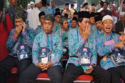 Pemkab Karawang Lepas 404 Jamaah Calon Haji