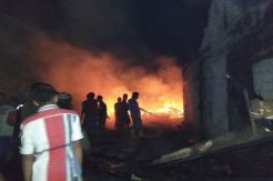 Api Mengamuk di Semarang, 7 Rumah Ludes Terbakar