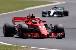 Vettel Incar Pole Setelah Tercepat di Latihan Kedua